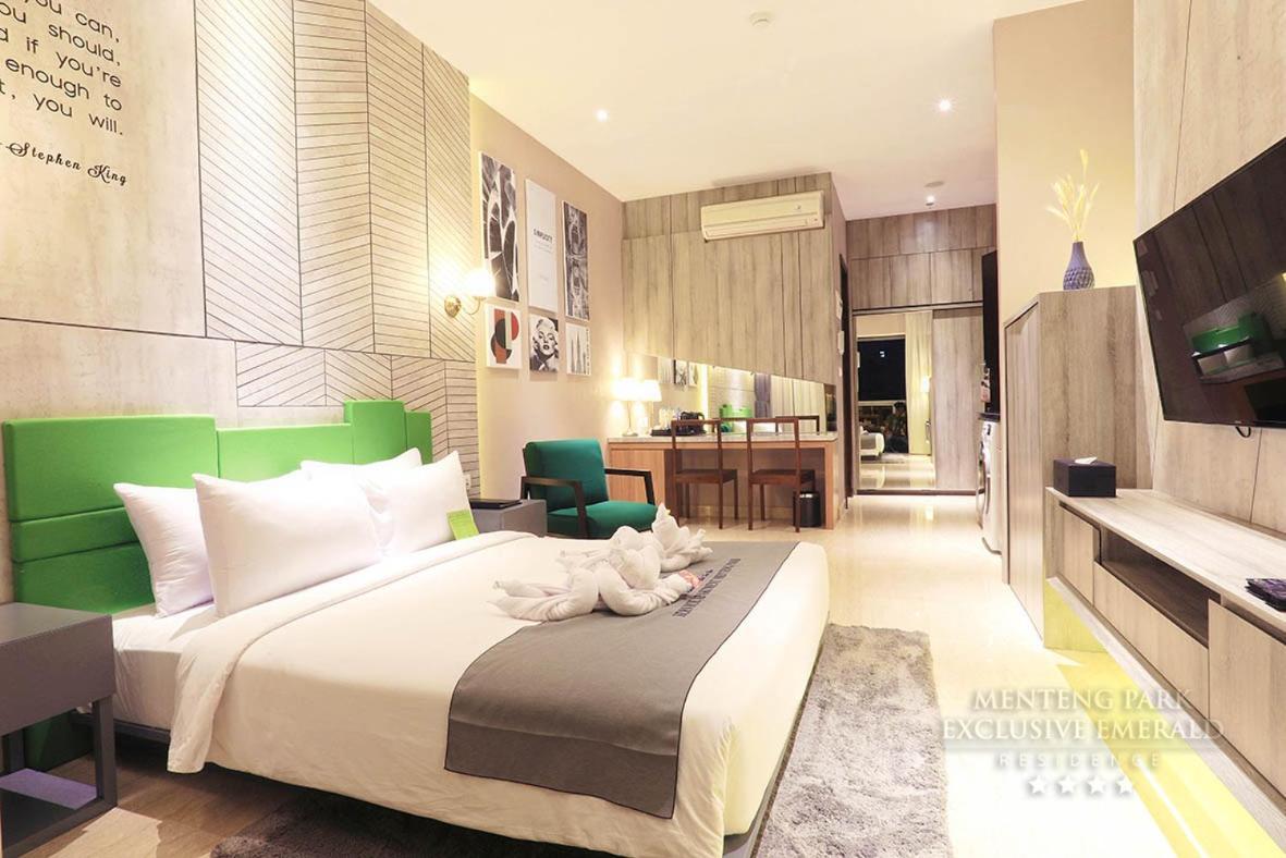 Menteng Park Exclusive Emerald Jakarta Exterior foto